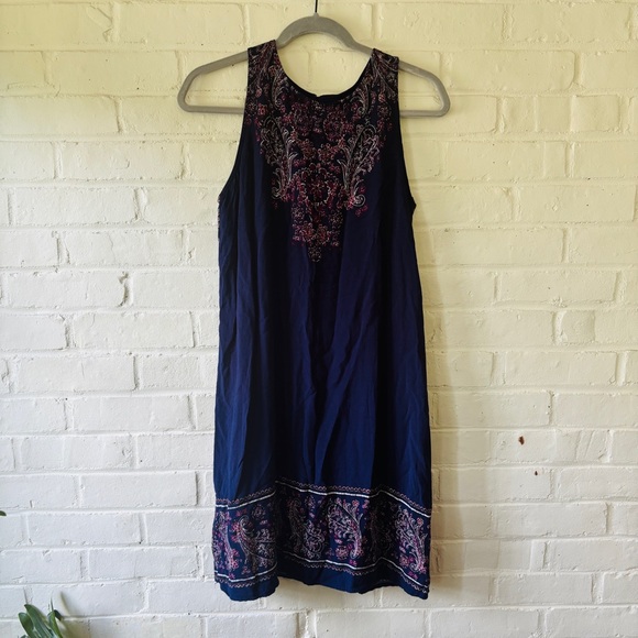 Xharation Sun Dress - Picture 1 of 5